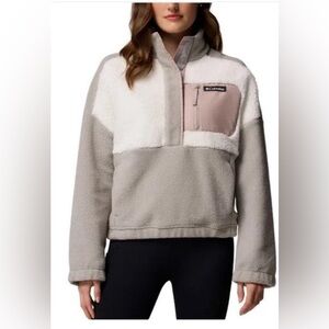 Columbia Women's Lodge Sherpa Pullover, only Size: XS AVAILABLE NWT